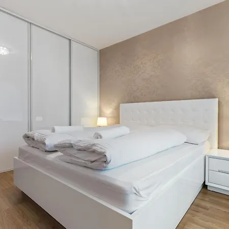 Lägenhet Lam Eden Park W Free Parking Bratislava