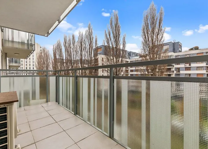 Lam Eden Park W Free Parking Bratislava