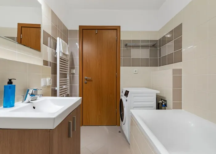 Lam Eden Park W Free Parking Bratislava