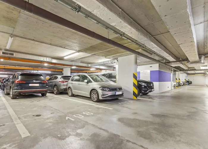 Lam Eden Park W Free Parking شقة