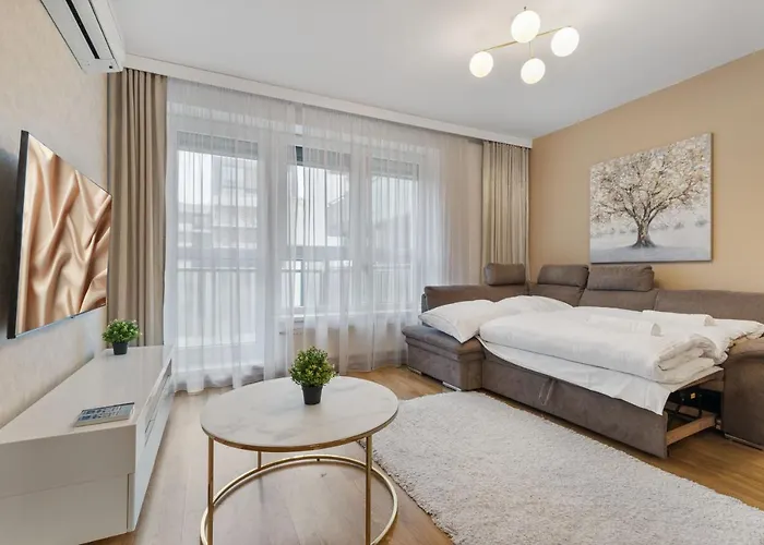 Lam Eden Park W Free Parking Apartment *